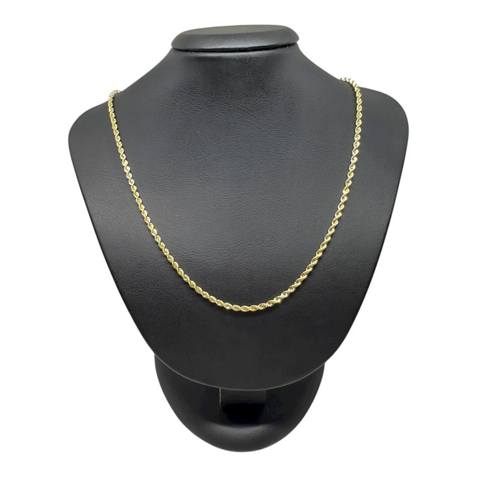 Golden necklace — image 2