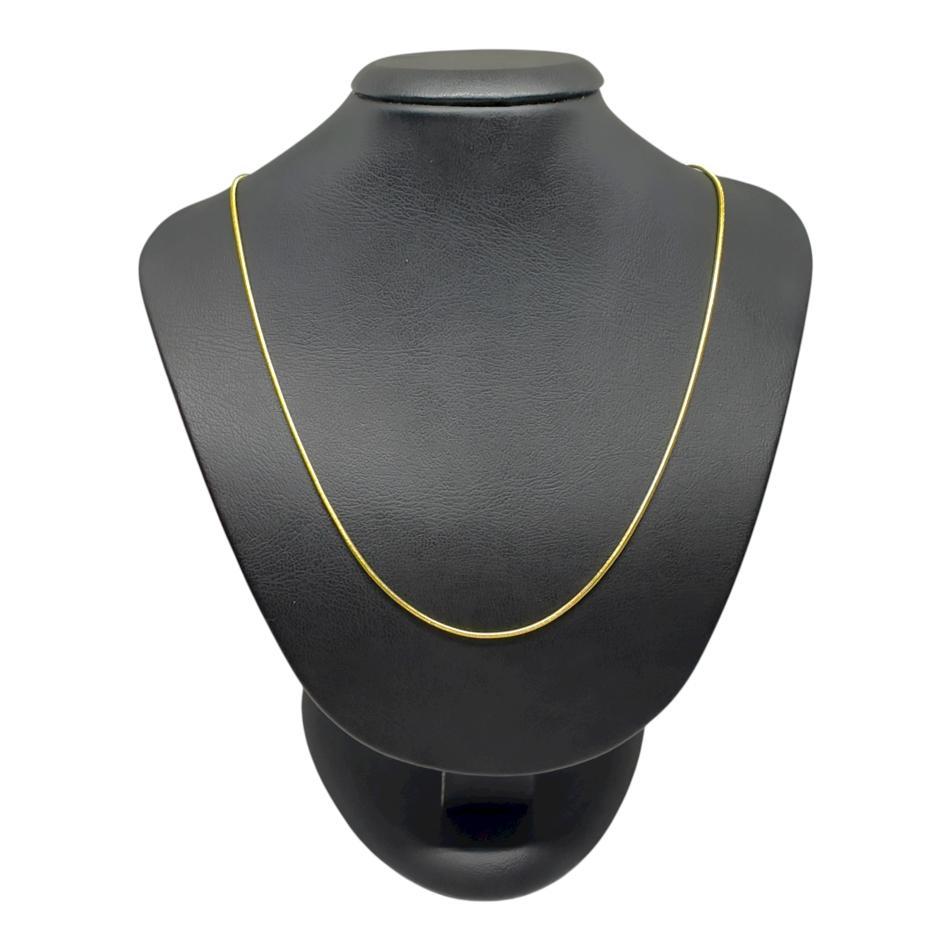 Golden necklace — image 2